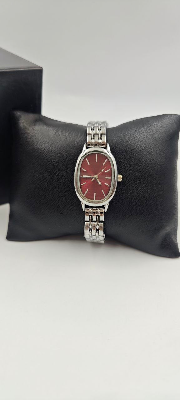 GÜMÜŞ RENK İÇİ KIRMIZI