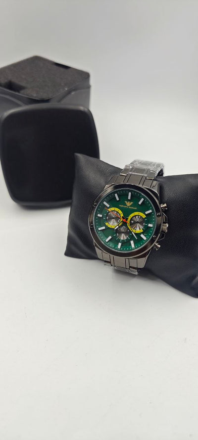 EMPORİO ARMANİ FULL SİYAH İÇİ YEŞİL ERKEK SAAT