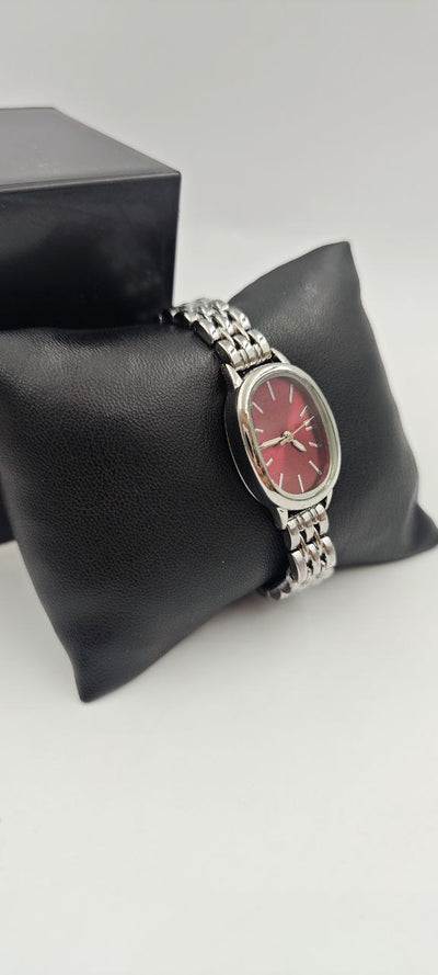 GÜMÜŞ RENK İÇİ KIRMIZI