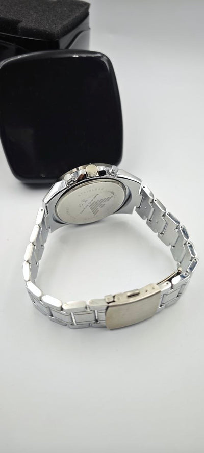 EMPORİO ARMANİ GRİ SİYAH ERKEK SAAT