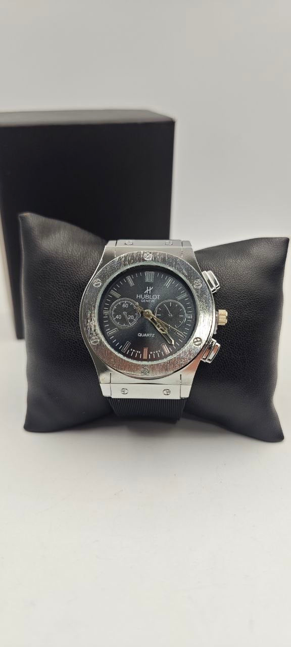 HUBLOT GENEVE SLİKON ERKEK SAAT