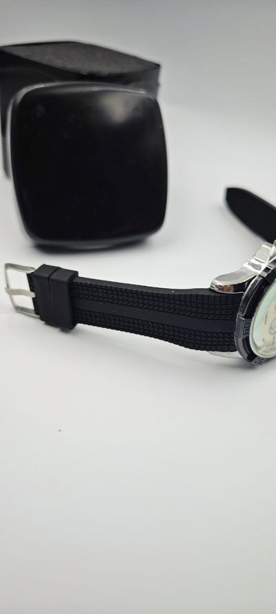 EMPORİO ARMANİ SİYAH GRİ ERKEK SAAT