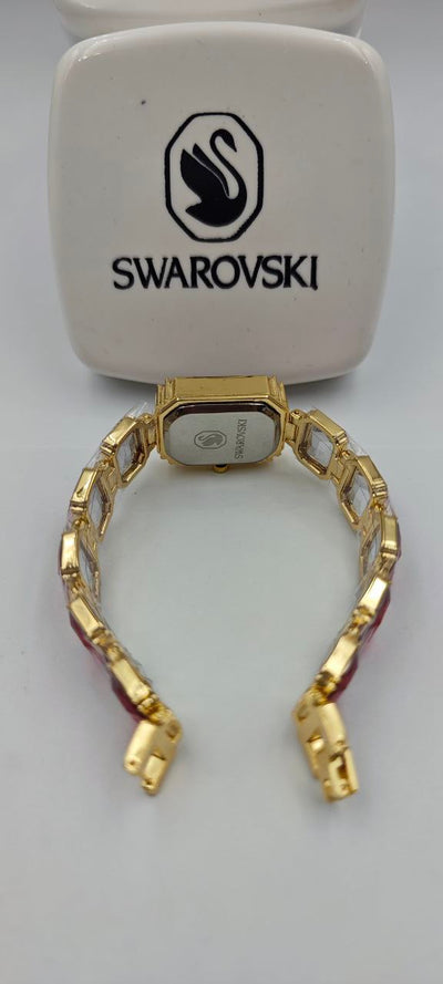 SWAROVSKİ KIRMIZI TAŞLI BAYAN