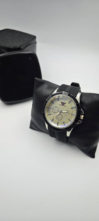 EMPORİO ARMANİ SİYAH GRİ ERKEK SAAT