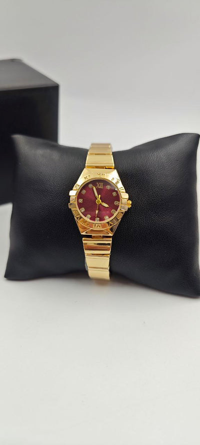 GOLD İÇİ KIRMIZI BAYAN SAATİ