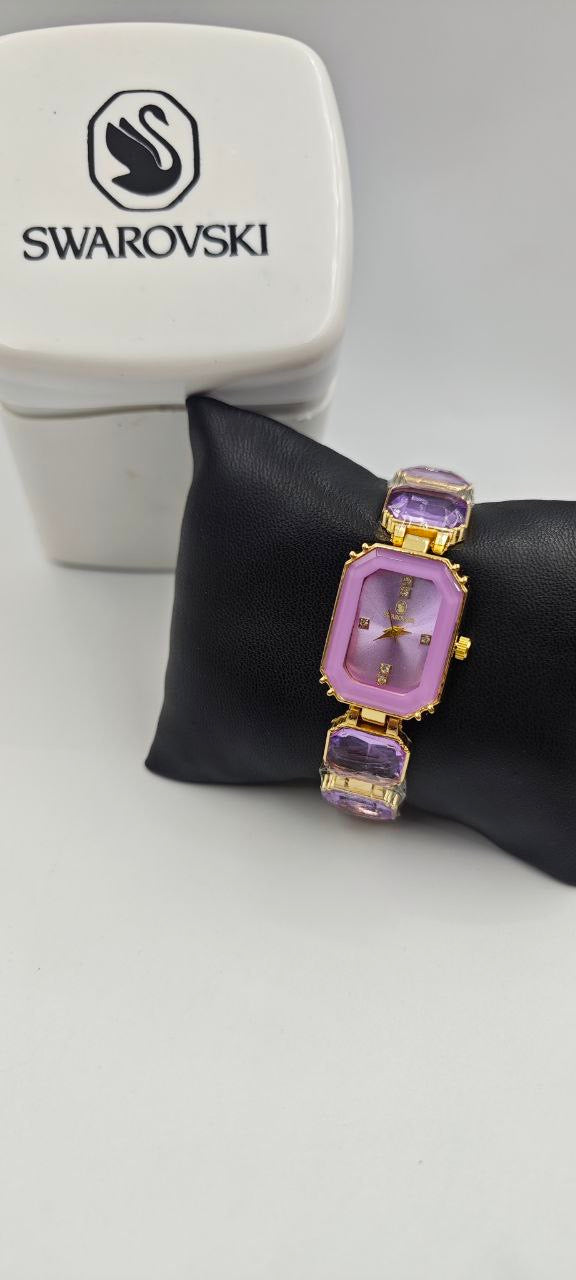 SWAROVSKİ KAPALI PEMBE TAŞLI BAYAN SAATİ