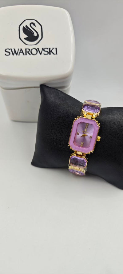 SWAROVSKİ KAPALI PEMBE TAŞLI BAYAN SAATİ