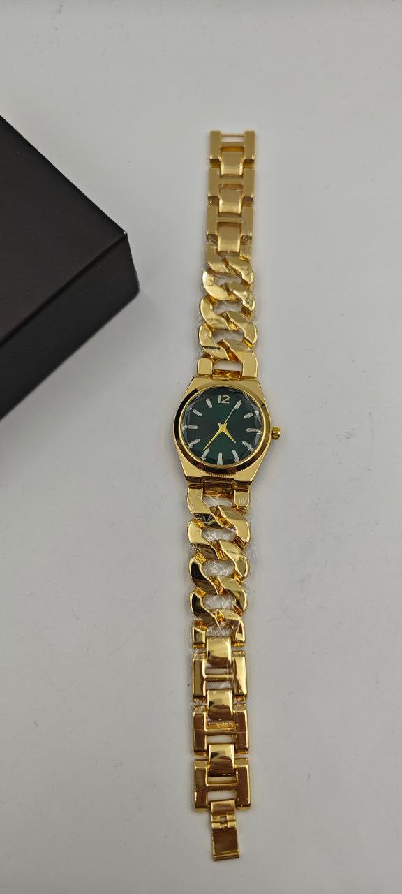 GURME GOLD İÇİ SİYAH BAYAN SAAT