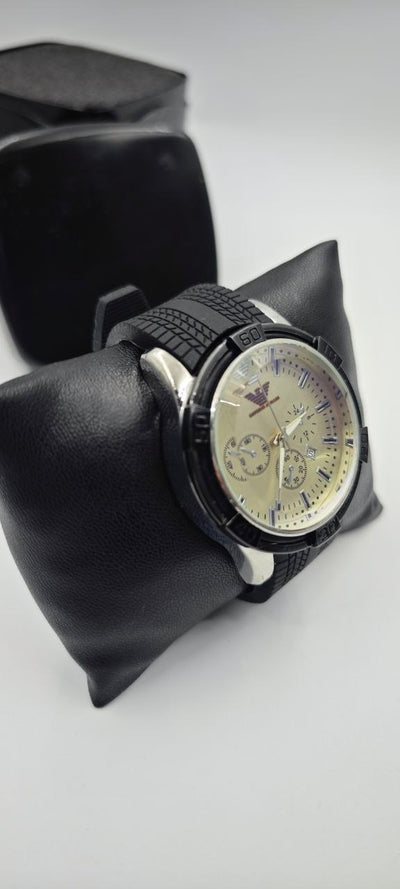 EMPORİO ARMANİ SİYAH GRİ ERKEK SAAT