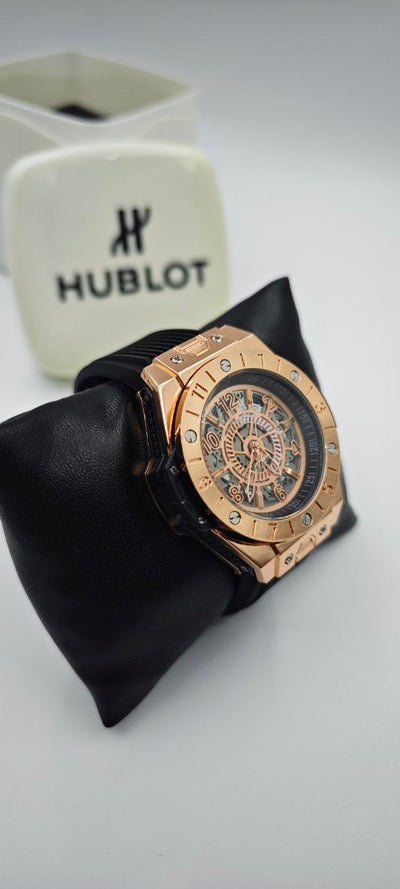 HUBLOT GENEVE SİYAH GOLD ERKEK SAAT