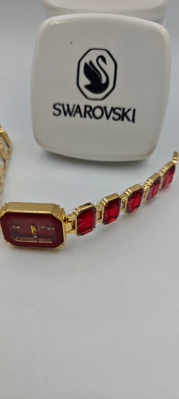 SWAROVSKİ KIRMIZI TAŞLI BAYAN