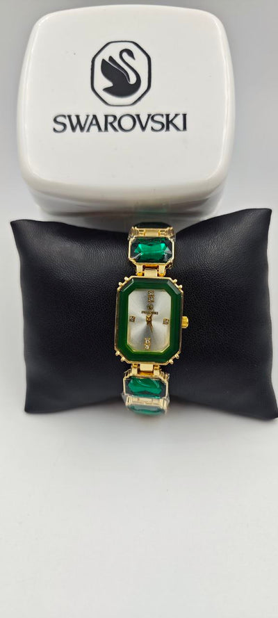 SWAROVSKİ YEŞİL TAŞLI BAYAN