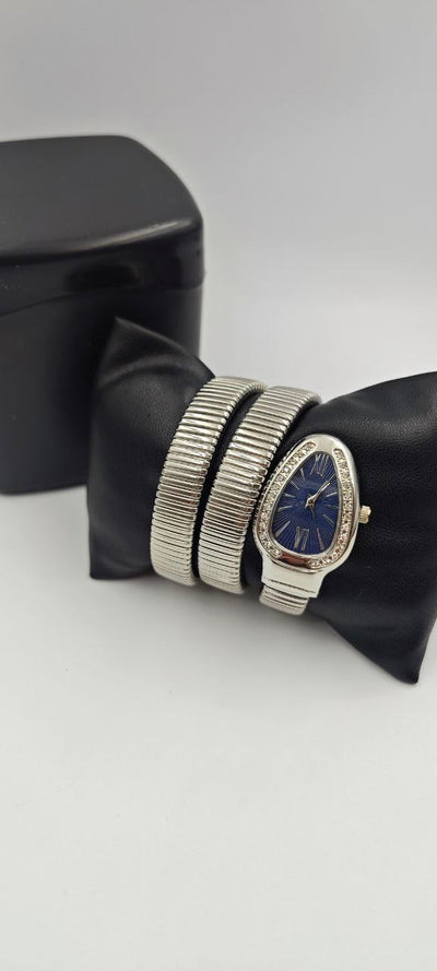 YILAN GRİ İÇİ MAVİ BAYAN SAAT
