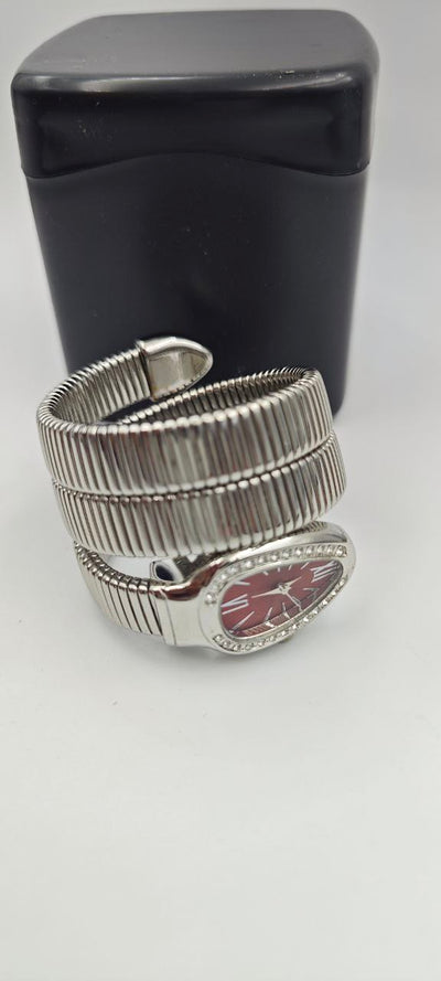 YILAN GRİ İÇİ KIRMIZI BAYAN SAAT