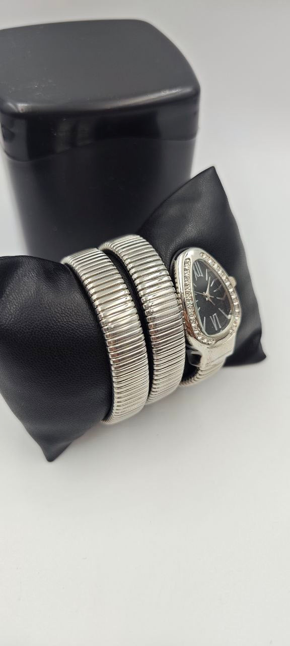 YILAN GRİ İÇİ SİYAH BAYAN SAAT