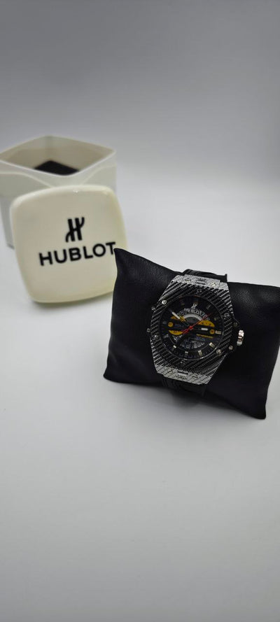 HUBLOT GENEVE SİYAH ERKEK SAAT